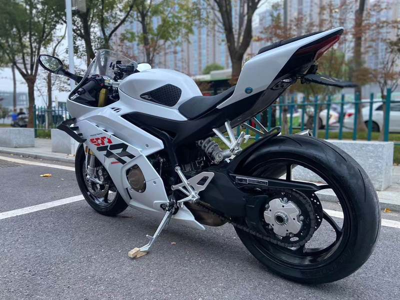 二手张雪机车500RR