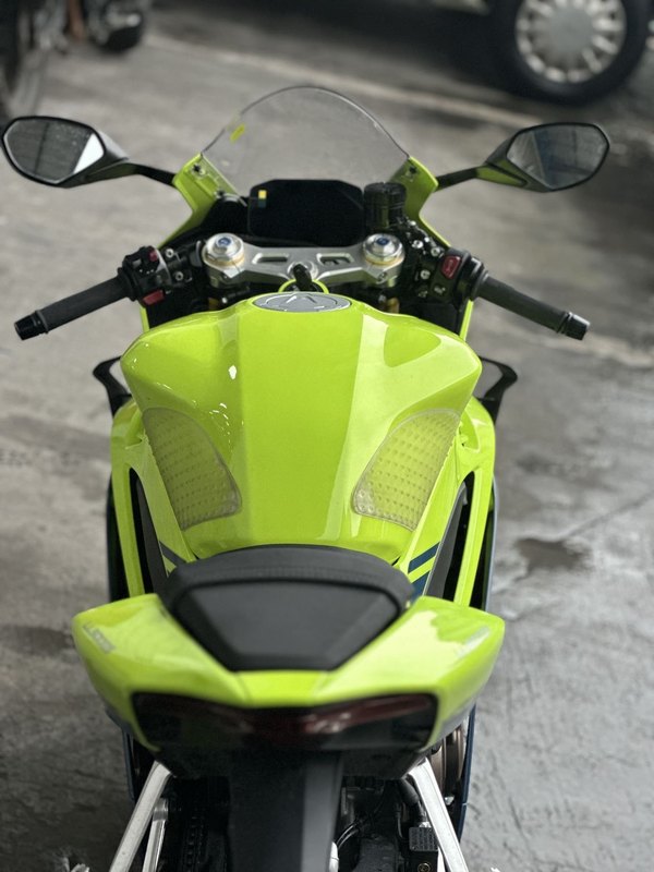 二手张雪机车500RR