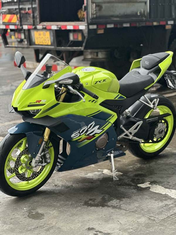 二手张雪机车500RR