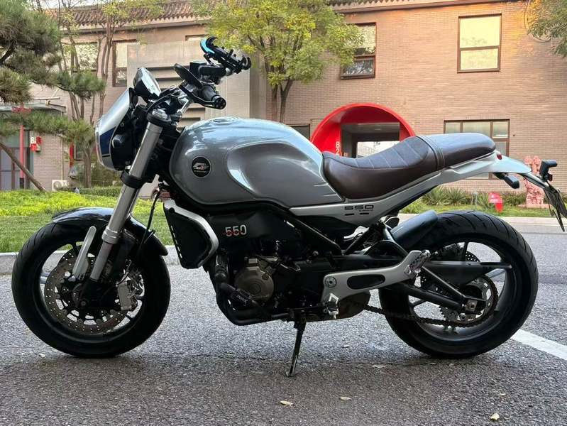 二手QJMOTOR逸550