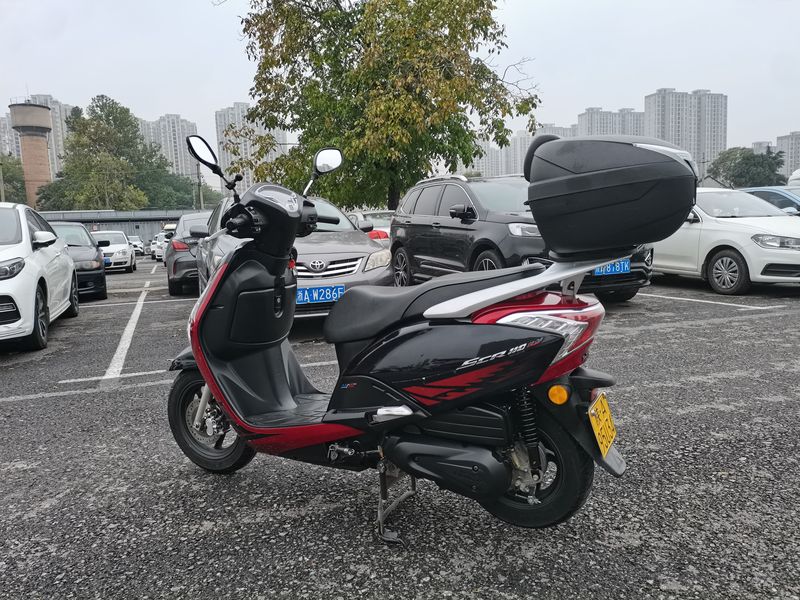 二手五羊本田SCR110 佳御