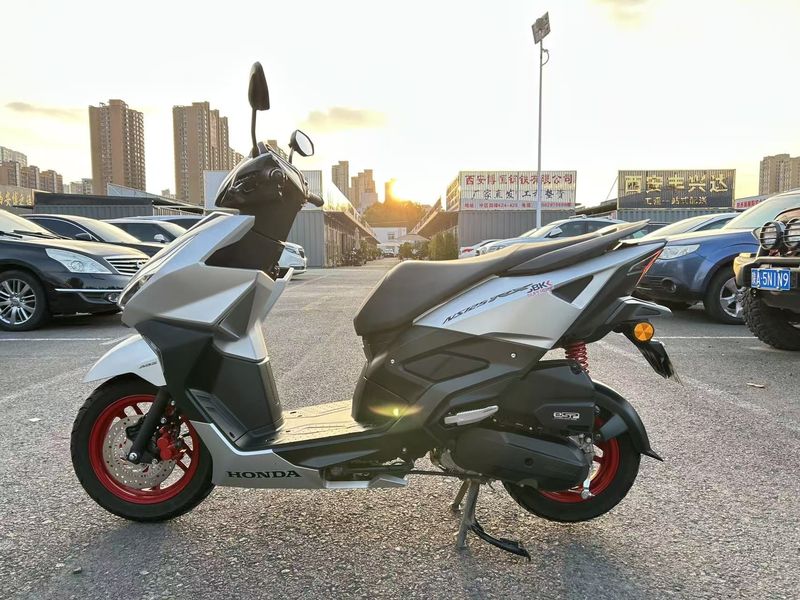 二手新大洲本田NS125RX