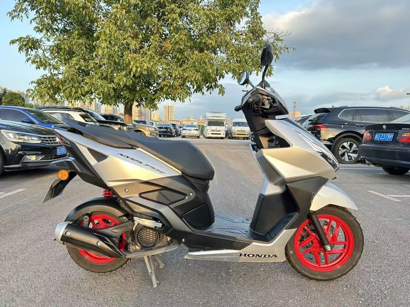 二手新大洲本田NS125RX