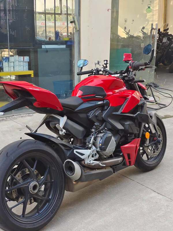 二手杜卡迪Street Fighter V2