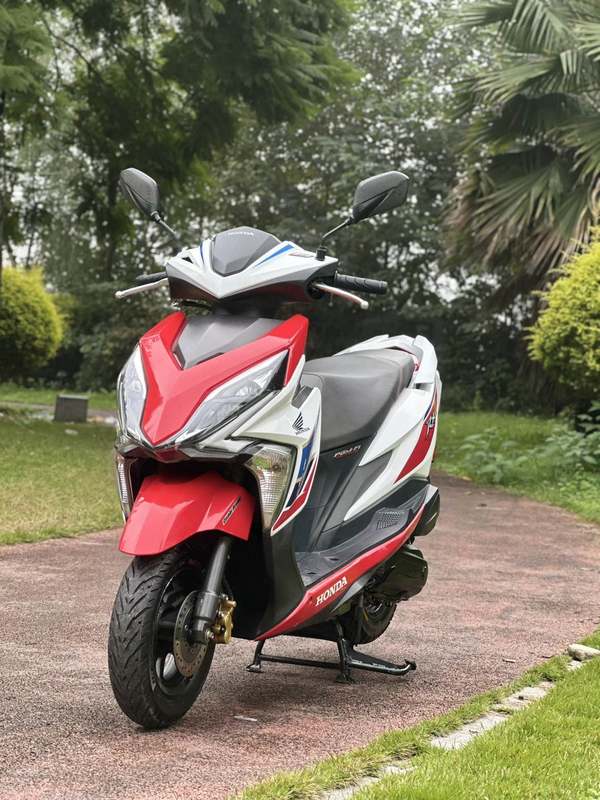 二手新大洲本田裂行 RX125Fi