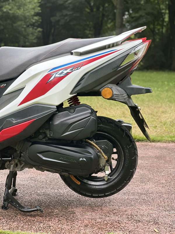 二手新大洲本田裂行 RX125Fi