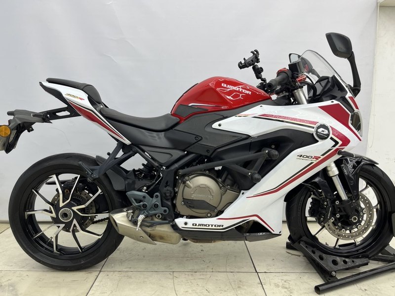 二手QJMOTOR赛400