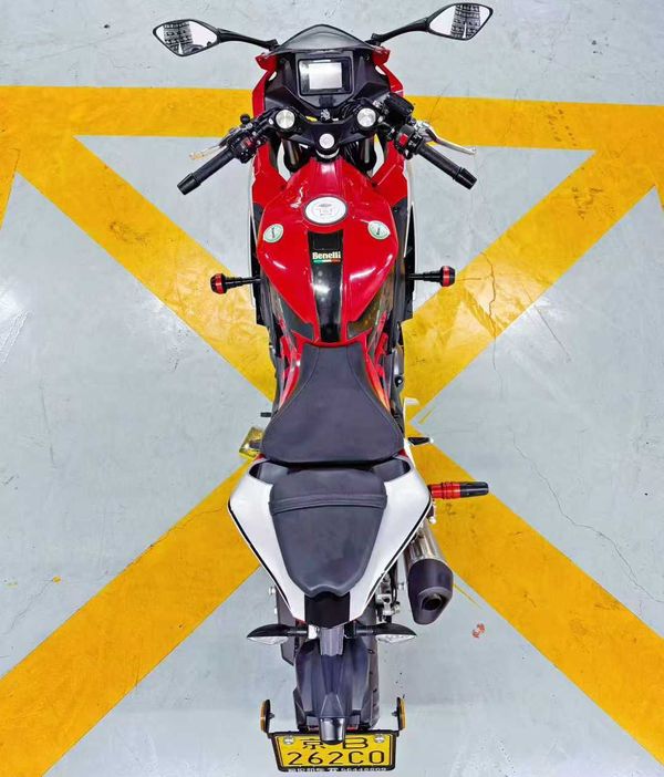 二手贝纳利龙卷风 Tornado 252R