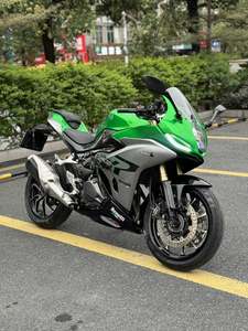 二手贝纳利龙卷风 Tornado 402R