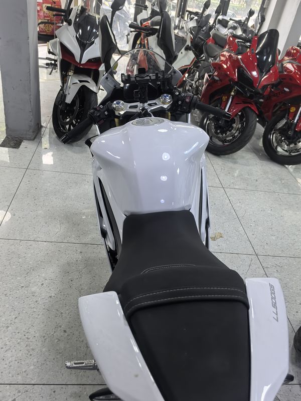 二手张雪机车500RR