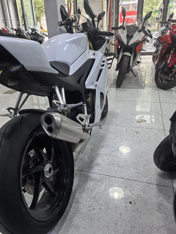 二手张雪机车500RR