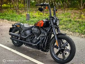 二手哈雷戴维森街霸 Street Bob
