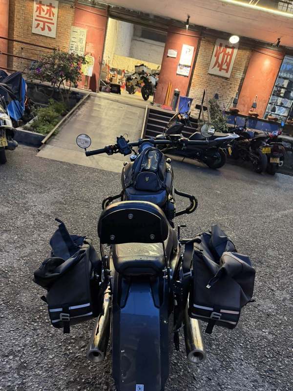 二手奔达Rock300 灰石