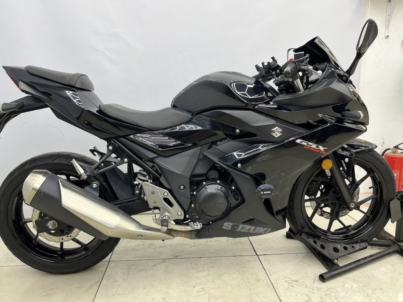 二手豪爵铃木GSX250R