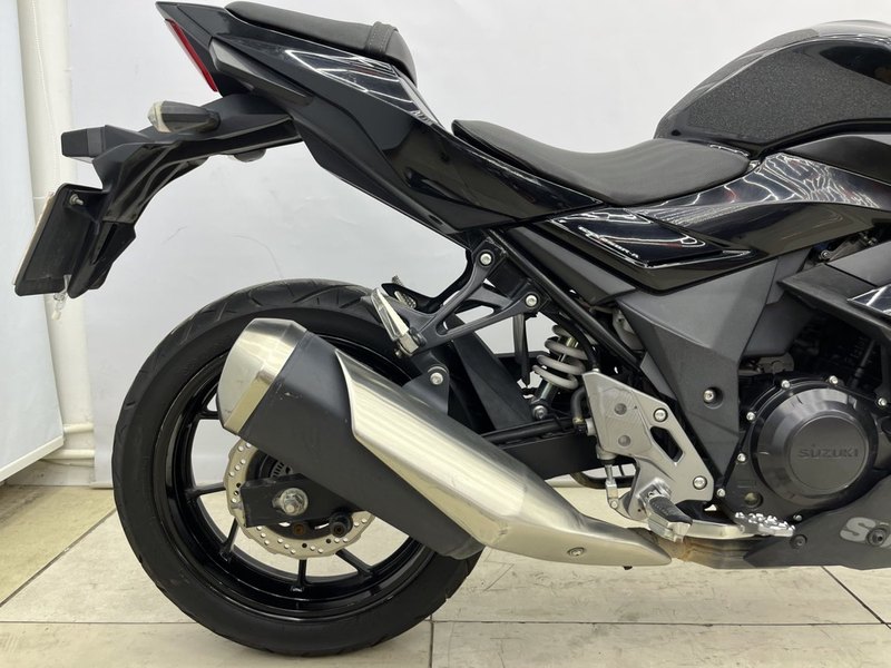 二手豪爵铃木GSX250R