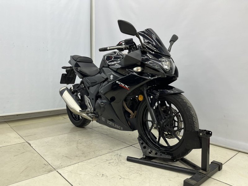 二手豪爵铃木GSX250R