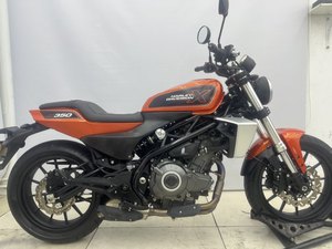 二手哈雷戴维森X 350