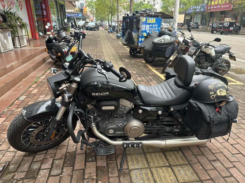 二手奔达Rock300 灰石