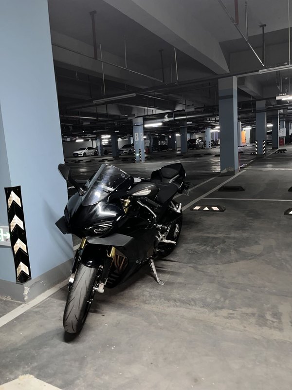 二手张雪机车500RR