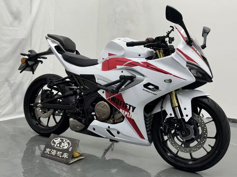 二手QJMOTOR赛250