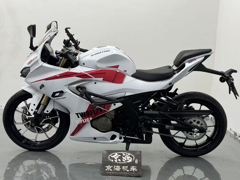 二手QJMOTOR赛250