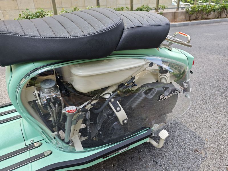 二手ROYAL ALLOYGP250