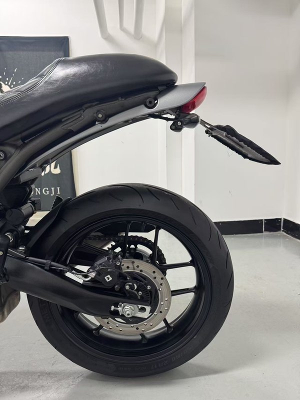 二手凯旋Speed 400