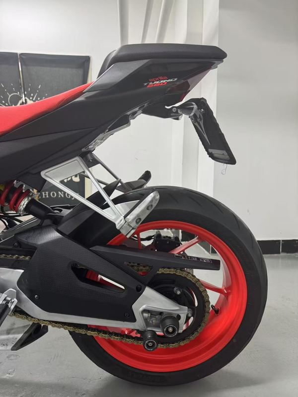 二手阿普利亚Tuono 660