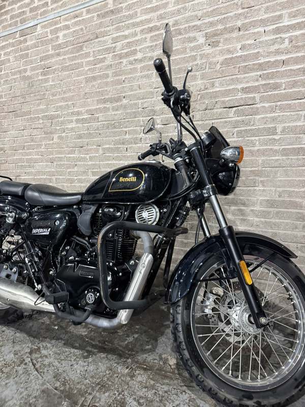 二手贝纳利帝国 imperiale 400