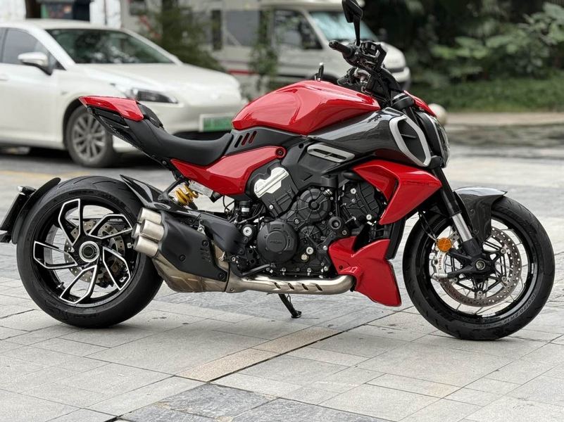 二手杜卡迪Diavel V4