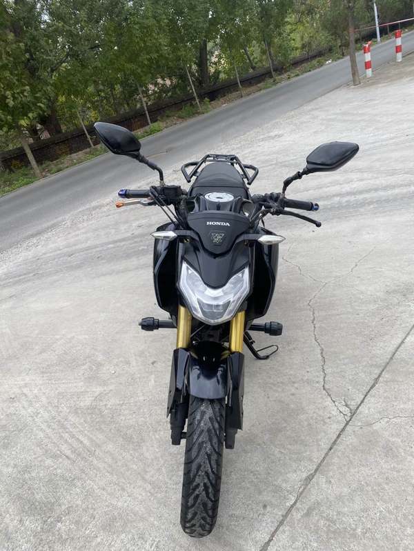 二手五羊本田CB190R 暴锋眼