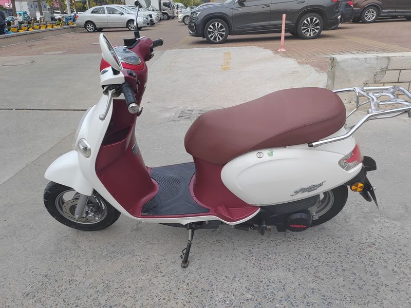 二手五羊本田Tapas 塔帕100