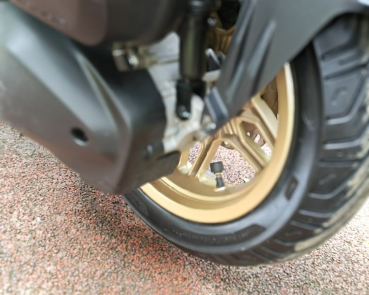 二手三阳哈士奇 Husky ADV300