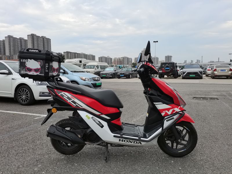 二手五羊本田NX125