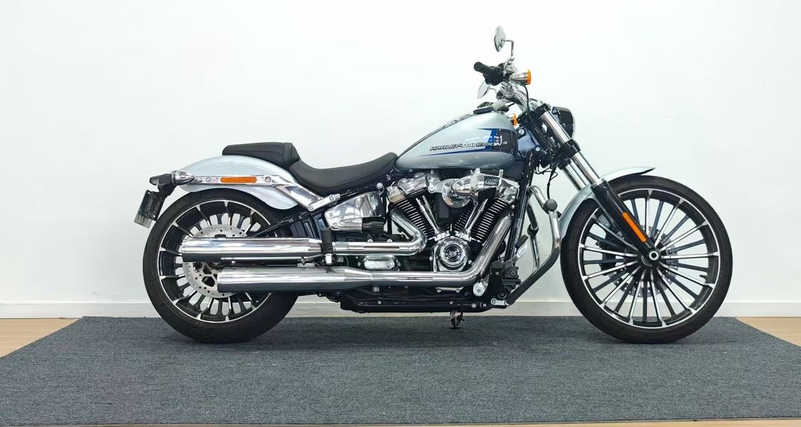 二手哈雷戴维森突破者 Breakout