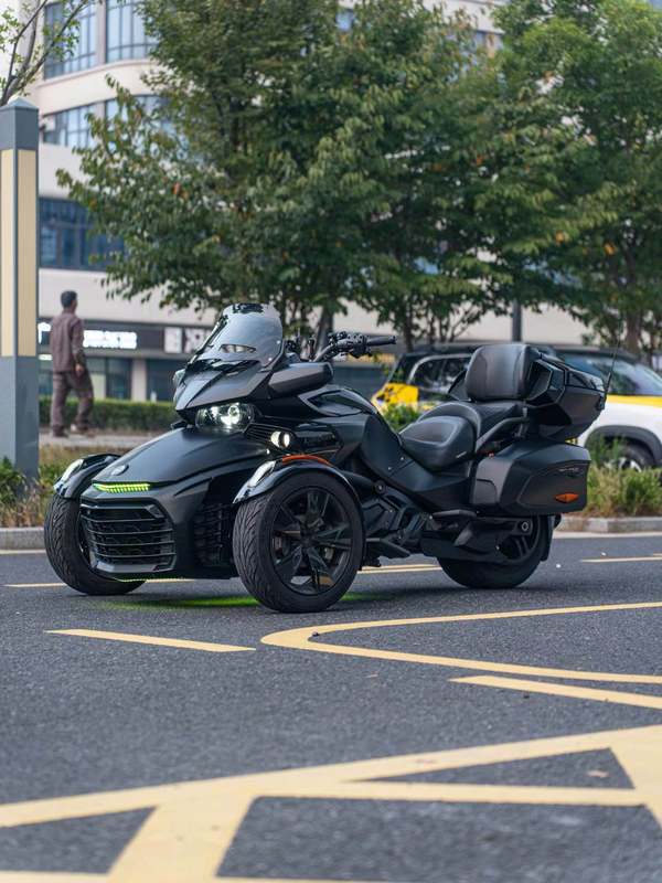 二手庞巴迪Spyder F3 