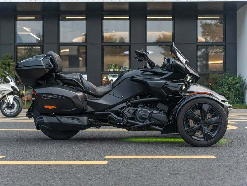 二手庞巴迪Spyder F3 