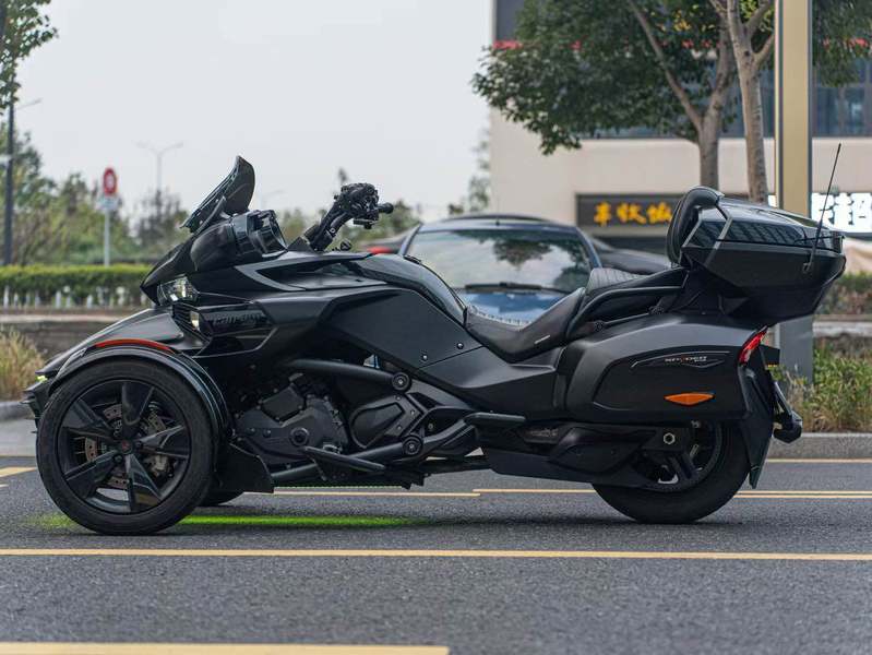 二手庞巴迪Spyder F3 