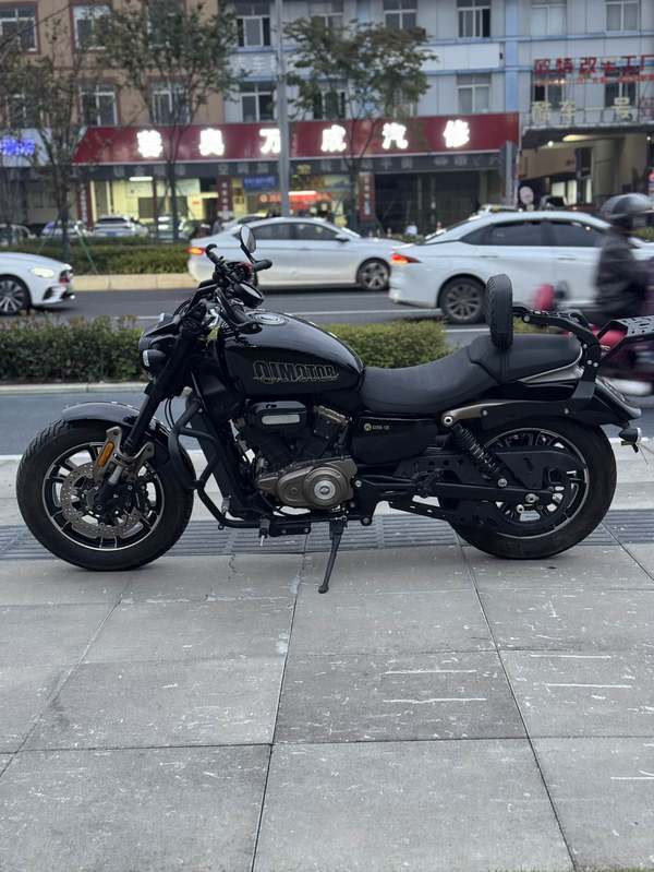 二手QJMOTOR闪350