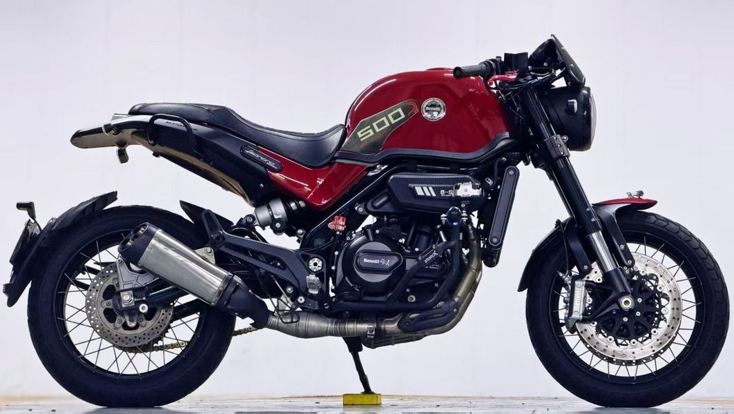 二手贝纳利幼狮 Leoncino 500