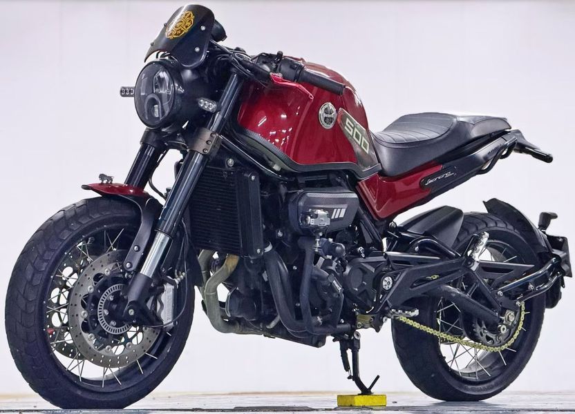 二手贝纳利幼狮 Leoncino 500