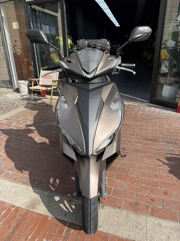 二手五羊本田NX125