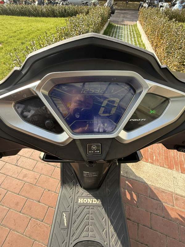 二手五羊本田NX125