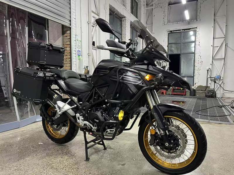 二手贝纳利TRK552