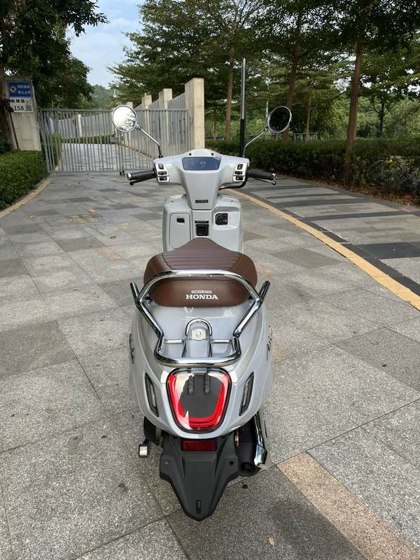 二手新大洲本田NS125LA