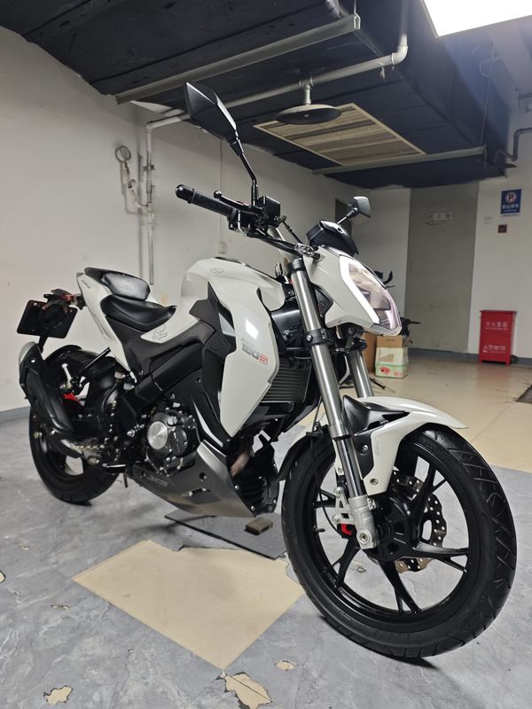 二手贝纳利小迅龙 BN150S