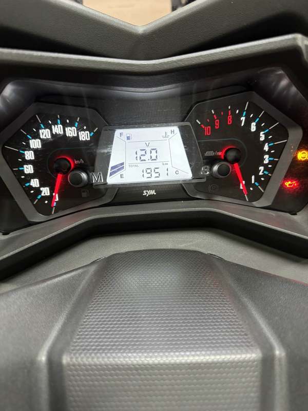 二手三阳MaxSym 400