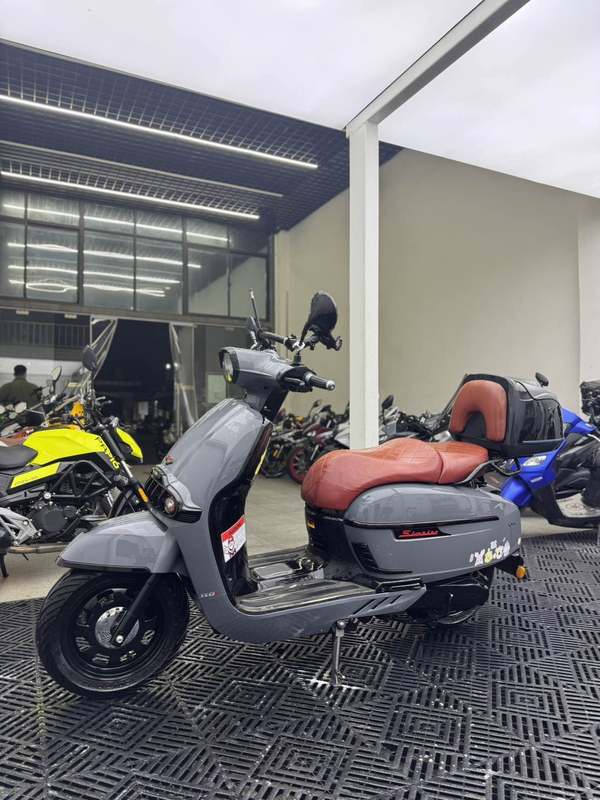 二手维多利亚Sixties 150i