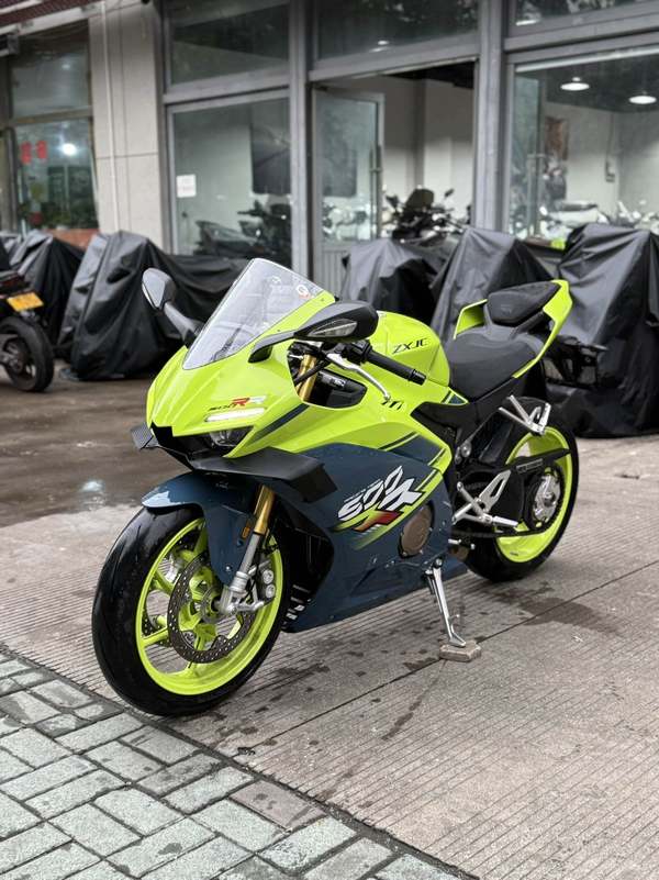 二手张雪机车500RR