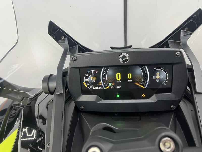 二手庞巴迪Spyder F3 